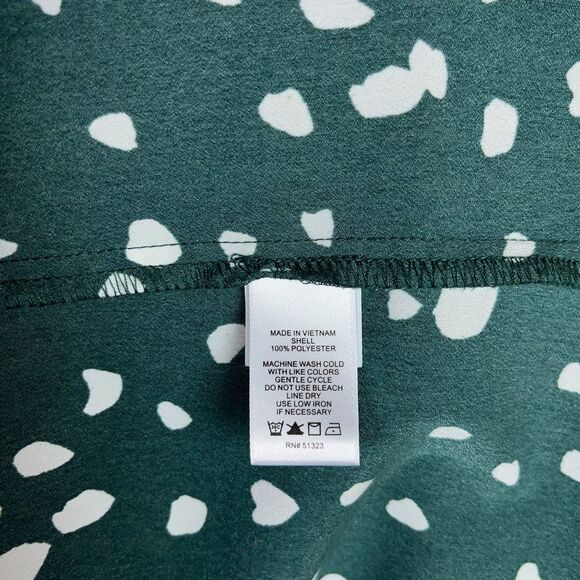 1.STATE Painted Dot Puff Sleeve Top in Forest Green - M | Medium - Picture 10 of 10